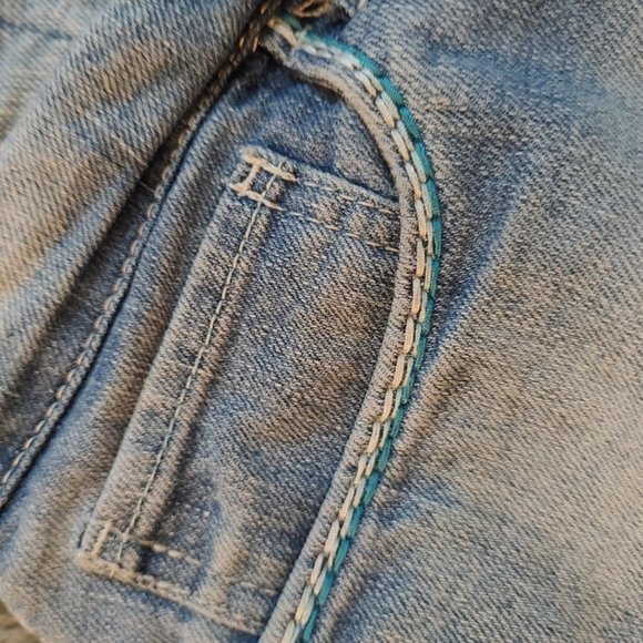 LEVI'S Shorty Short - Picture 3 of 5